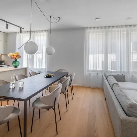 Dalmatinka Marble Residence, Serviced By City شقة ليوبليانا
