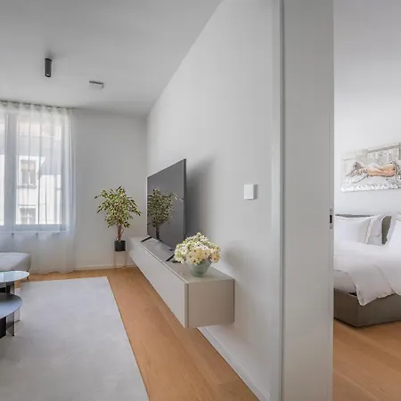 Dalmatinka Marble Residence, Serviced By City דירה *