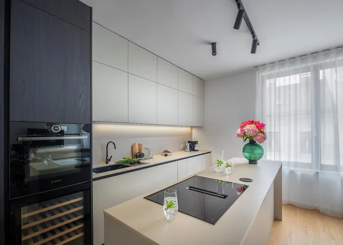 Daire Dalmatinka Marble Residence, Serviced By City *