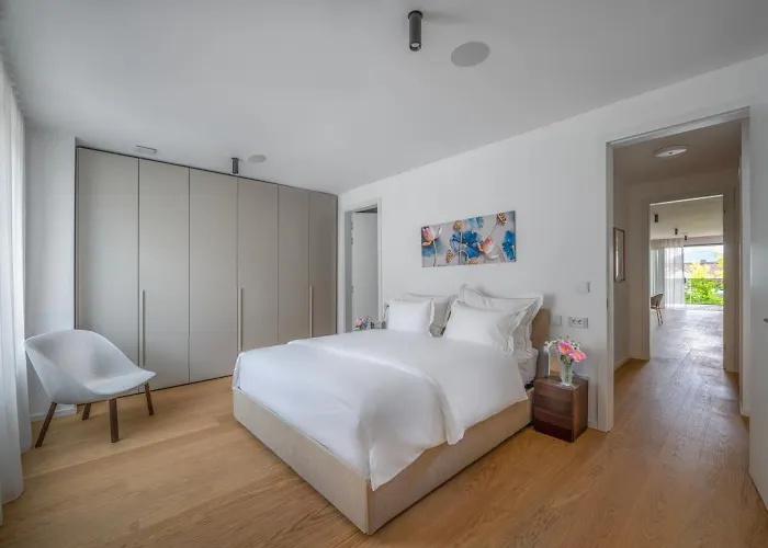 Dalmatinka Marble Residence, Serviced By City * Liubliana